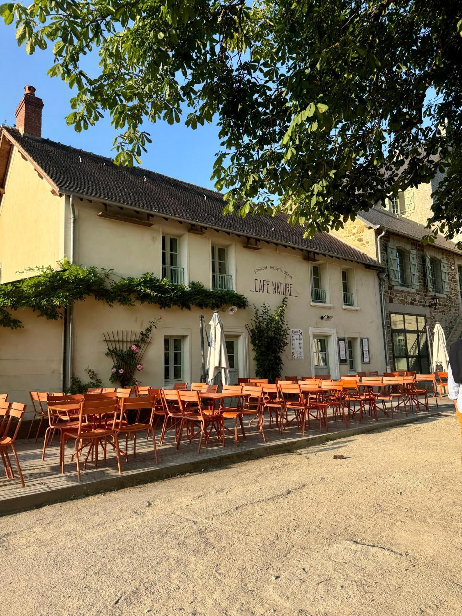 Tranquil Watermill Apartment Pre-en-Pail-Saint-Samson Bagian luar foto